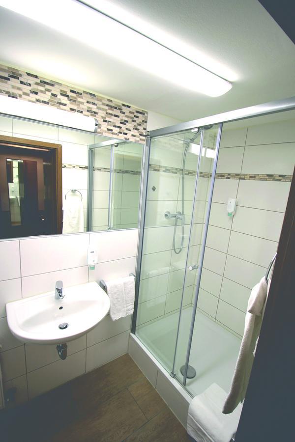 Hotel Vitis Erding Exterior photo